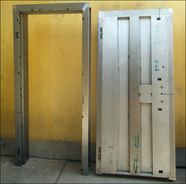 Sac Kapı Kasası Çeşitleri Sac Kapı Kasası Çeşitleri birçok ihtiyaca yönelik üretilebilmektedir. Piyasada farklı özelliklerde kapı kasaları üretilmektedir.